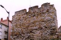 Muralla de Zamora, Zona Muralla de San Sebastan, Iniciales