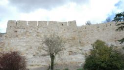 Muralla de Zamora, zona Peas de Santa Marta y Cuesta del Obispo